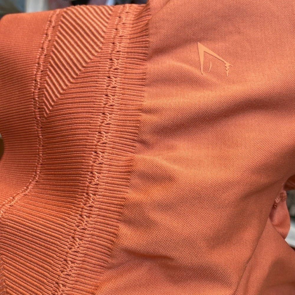 Gymshark Coral/Orange Studio Leggings - Picture 13 of 13
